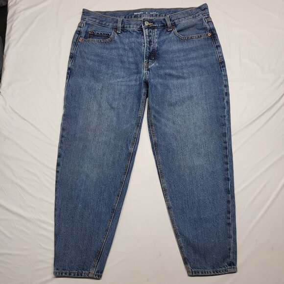 Old Navy Womens Jeans Size 10 Slouchy Taper Mid Rise Button Fly Crop 35 X 24 - Picture 1 of 13